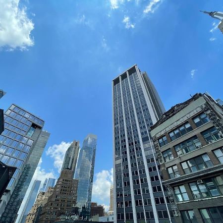 Hotel And The City, Rooftop City View New York Esterno foto